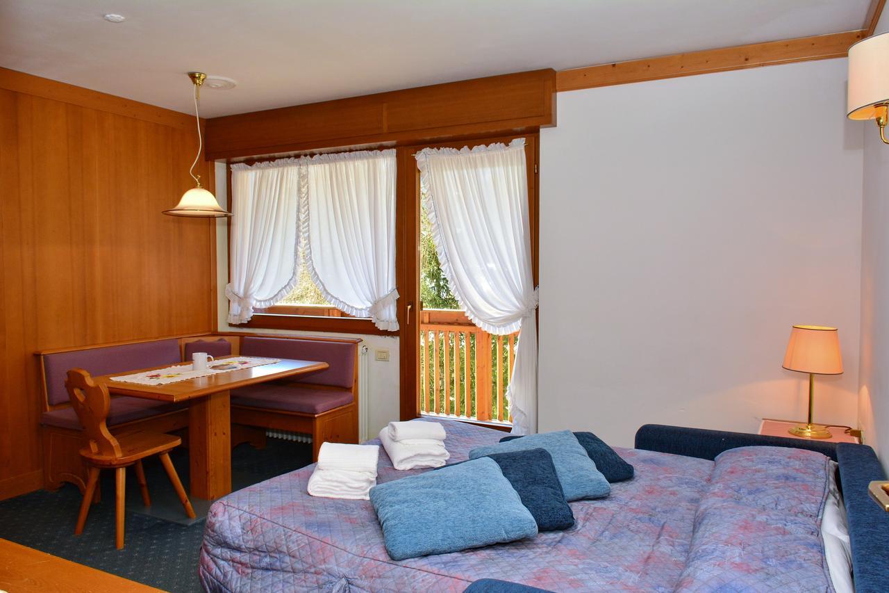 Ski Residence Сан-Мартіно-ді-Кастроцца Екстер'єр фото