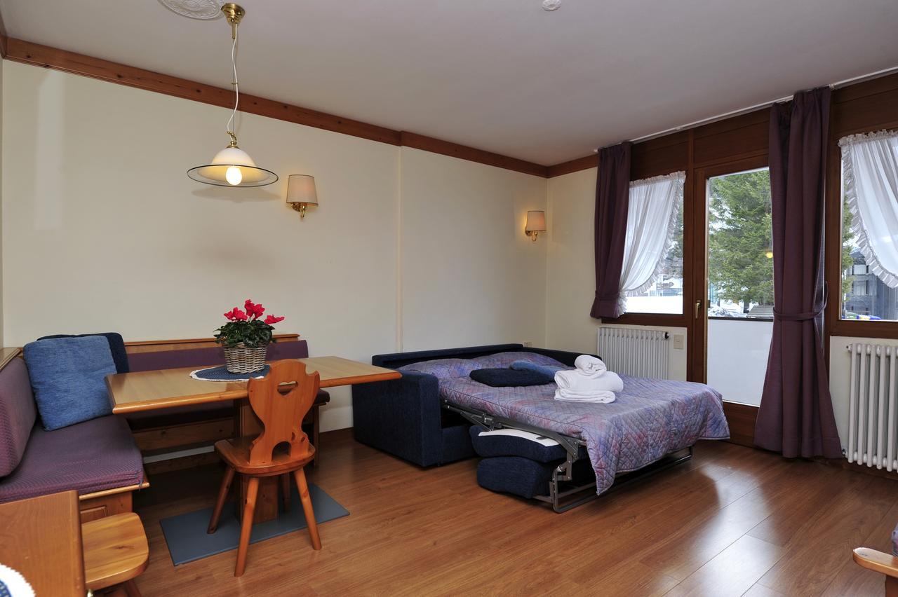 Ski Residence Сан-Мартіно-ді-Кастроцца Екстер'єр фото