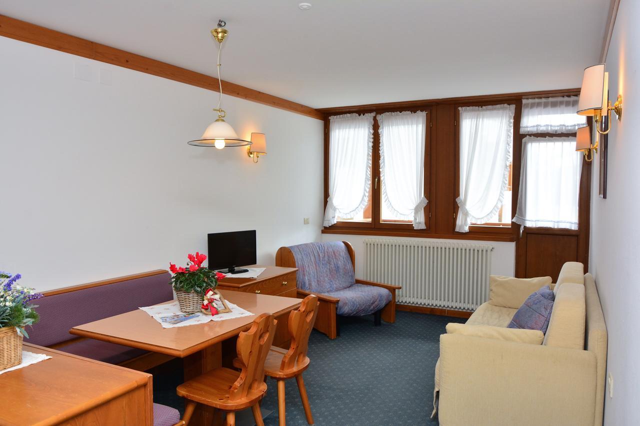Ski Residence Сан-Мартіно-ді-Кастроцца Екстер'єр фото